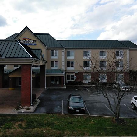 Baymont By Wyndham Clinton Hotel Exterior photo